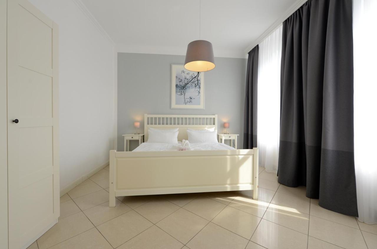 Ferienhaus Fuer 8 Personen Mit Kamin & Terrasse Больтенгаген Екстер'єр фото