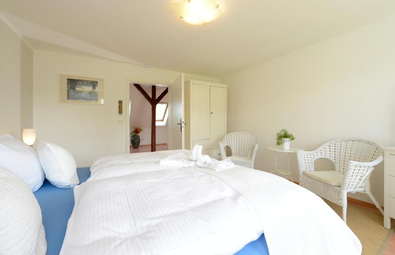 Ferienhaus Fuer 8 Personen Mit Kamin & Terrasse Больтенгаген Екстер'єр фото