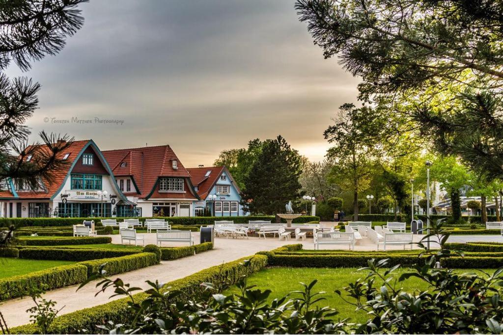 Ferienhaus Fuer 8 Personen Mit Kamin & Terrasse Больтенгаген Екстер'єр фото